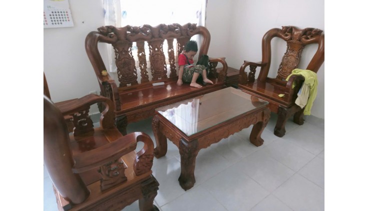Cho thuê chung cư 3PN nhà có sẵn nội thất, trống dọn ở ngay tại chung cư 35 Hồ Học Lãm, Bình Tân