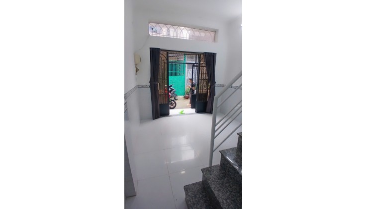 Bán nhà dưới 3 tỷ hẻm 3 GÁC, sát LOTTE MART Gò Vấp