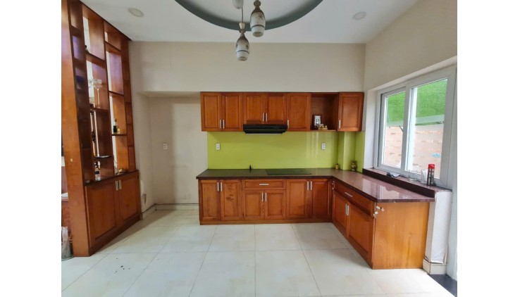 Cho thuê nhà Khang Điền, diện tích 75m2, 3 tầng, 3 phòng ngủ, nhà sạch ở ngay
