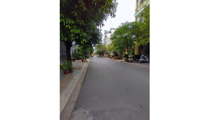 CHO THUÊ NHÀ MẶT TIỀN ĐƯỜNG 79, TÂN QUY, QUẬN 7