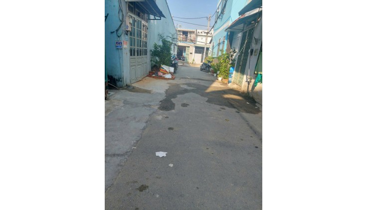 Nhà 1,5 tầng đường TRẦN THỊ HÈ, phường HIỆP THÀNH, Q12, dt 64m2 (4mx16m) Hẻm ôtô. Giá 3,75Tỷ