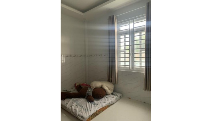 VỊ TRÍ TRẮC ĐỊA TỈNH LỘ 10 CHỈ 1 XẸC RA MẶT TIỀN LỚN DIỆN TÍCH KHỦNG 147M2 HẺM XE TẢI ĐUA VỪA Ở VỪA CHO THUÊ GIÁ TỐT CHỈ NHỈNH 7 TY 2A354B