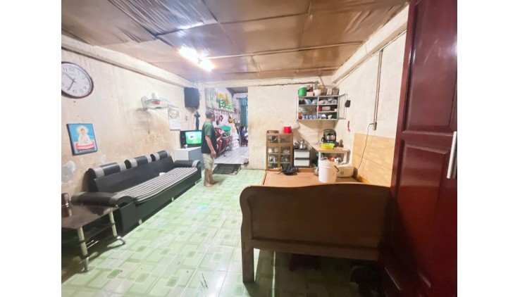 Mặt tiền kinh doanh VIP Đoàn Văn Bơ ngay chợ Cầu Cống, chợ Kho 4 - Diện tích rộng - Giá tốt - Thu nhập ổn định!