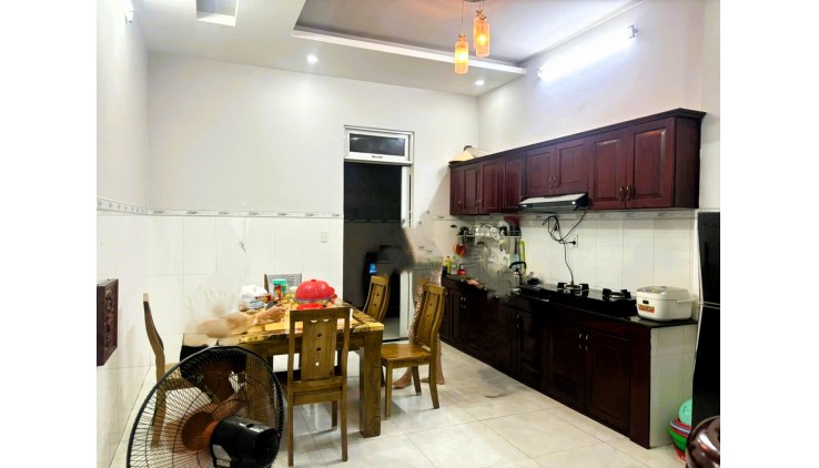 Bán nhà 1T2L 4*16m 4pn hẻm 6m đường 7 - Linh Trung