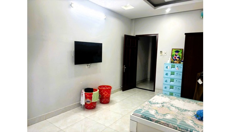 Bán nhà 1T2L 4*16m 4pn hẻm 6m đường 7 - Linh Trung