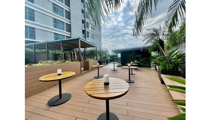 Căn hộ 2PN full nội thất tòa Golden House. View sông + nội khu mát mẻ. Giá rẻ nhất thị trường