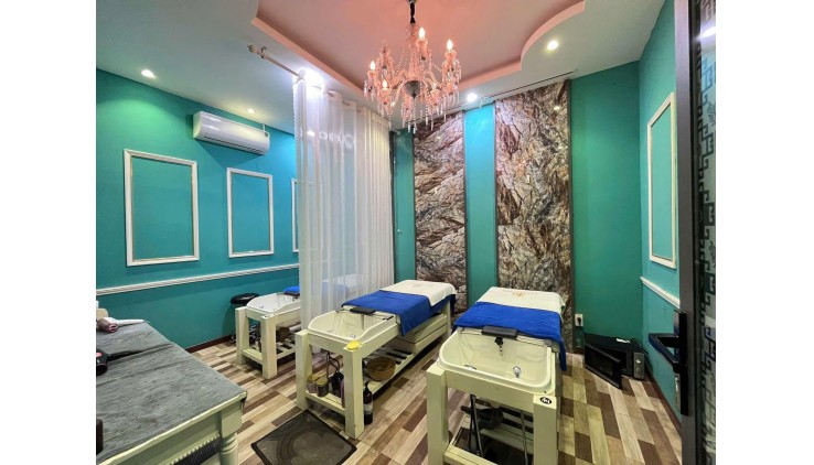 Sang tiệm tại Gò Vấp hoặc thanh lý toàn bộ dùng chỉ với 28tr là có tiệm đẹp rồi ạ.