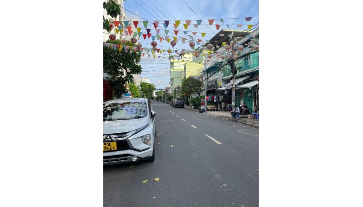 Nhà Đẹp Tân Phú
trên đường
Dương Khuê
P Hiệp Tân Q Tân Phú