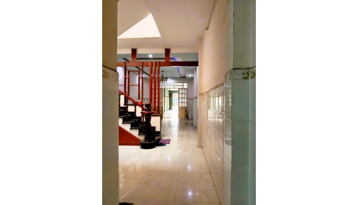 Cho thuê nhà 1T1L 232m2 mặt tiền đường Đào Trinh Nhất - Linh Tây