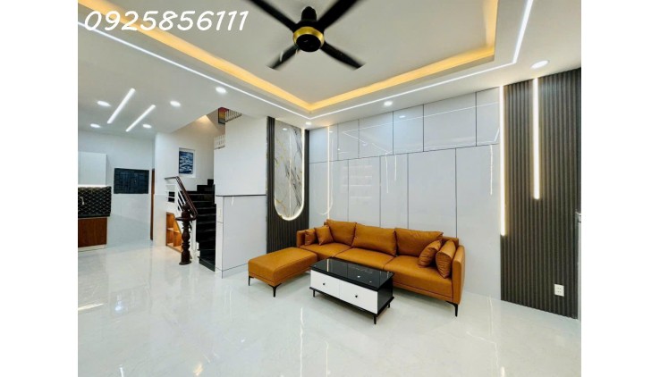 Nhà mới đẹp ở ngay ngay cầu An Lộc 4.66 m x 11 m Hơn 4 tỷ - SHR nhà như hình