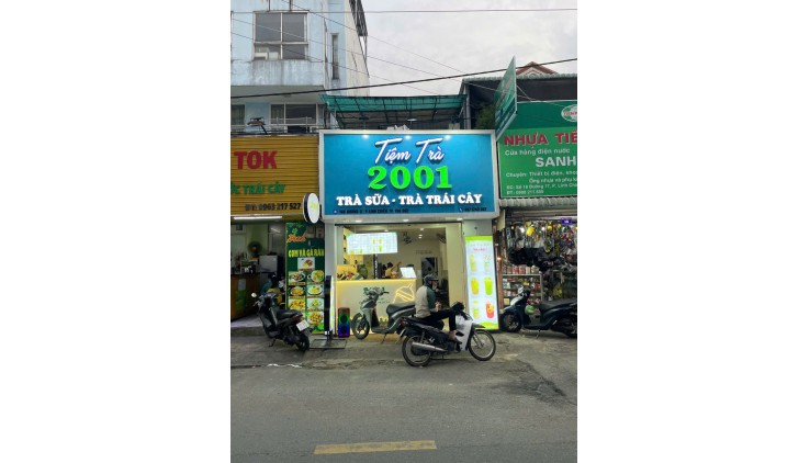 Sang tiệm Khu sinh viên cao đẳng nghề, Đại học Ngân Hàng Thủ Đức