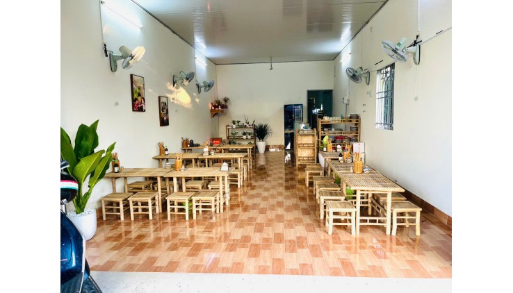 Quận 12 ! HOT HOT ! SANG QUÁN BÚN HUẾ CHAY GÓC 2 Mặt Tiền  , Giá : 43 tr, Tel : 0972434570 ( Chính chủ )