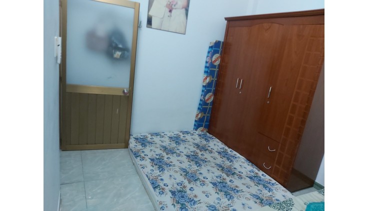 Bán nhà vị trí đẹp  hẻm 7M Hòa Bình quận Tân Phú 4 x 19 chỉ 5.6 tỷ tl tôt