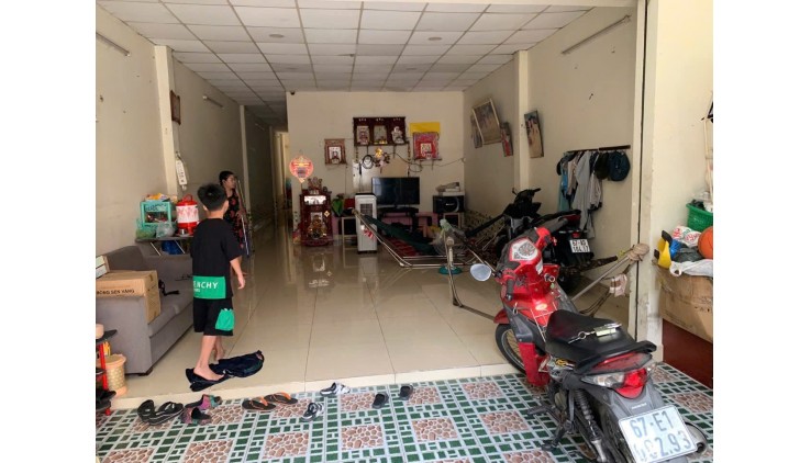 Bán nhà Hương Lộ 2, Bình Tân, 5m x 24m, CN 120m2, oto vào nhà, Chỉ 6.3 tỷ
