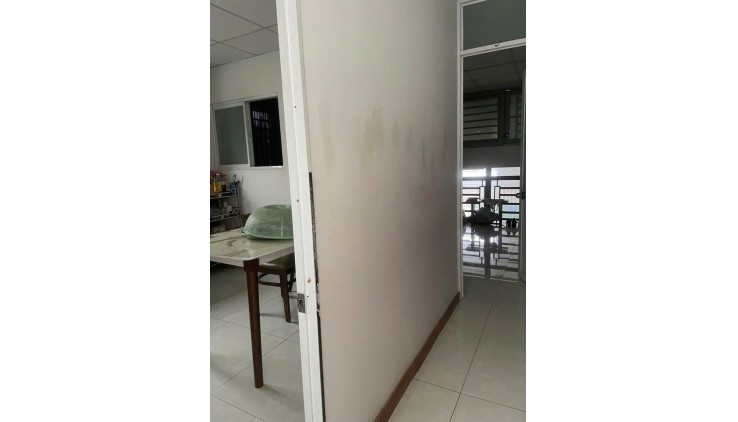 Nhà Bán Gấp  Nguyễn Văn Quá 31/55mz nhỉnh 4 tỷ Đông Hưng Thuận quận 12