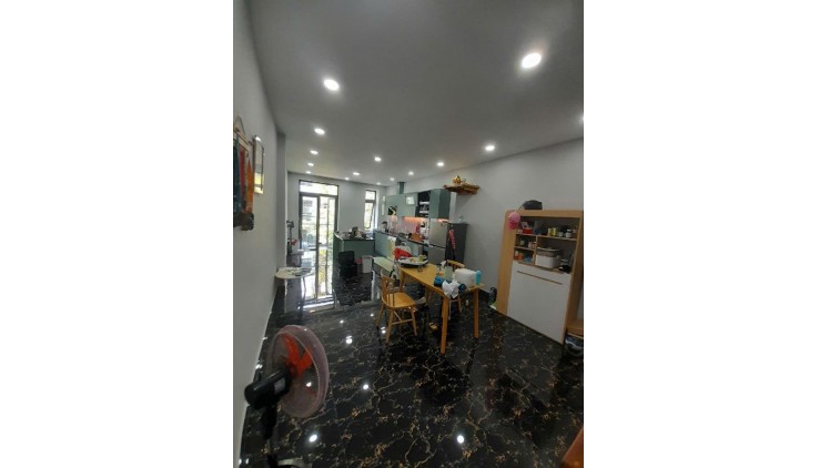 BÁN GẤP MT KHU TÊN LỬA 4 TẦNG 80M2 FULL NỘI THẤT GIÁ CHỈ 9,.8 TỶ