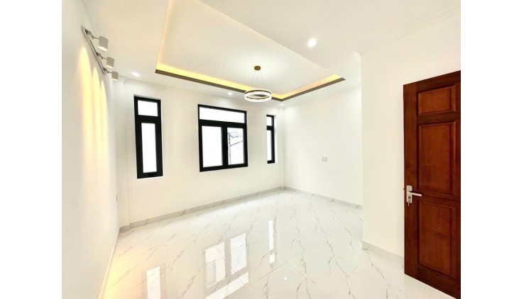 Nhà đẹp HXH gần mặt tiền, P5 Bình Thạnh, 4.5mx11m, 4tầng 4p ST, nhỉnh 9 tỷ