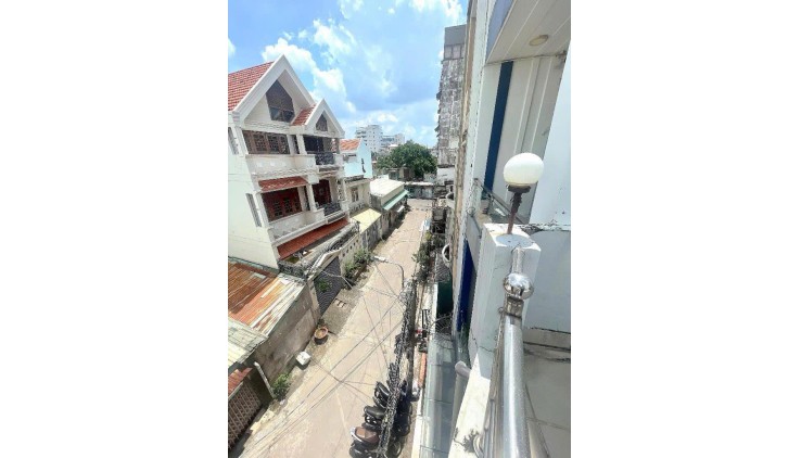 Bán nhà HXH 7m, P24 Bình Thạnh, 3.95mx14.5m, 4tầng, chỉ nhỉnh 9 tỷ.