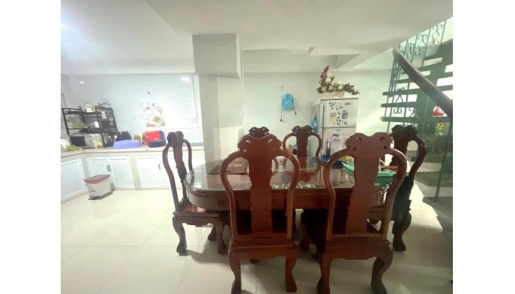 Bán nhà HXH 7m, P24 Bình Thạnh, 3.95mx14.5m, 4tầng, chỉ nhỉnh 9 tỷ.
