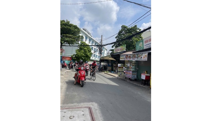 GIÁ QUÁ ĐẸP - MẶT TIỀN ĐƯỜNG NGANG 6 x24m 5 TẦNG CHDV CHỈ HƠN 14TỶ