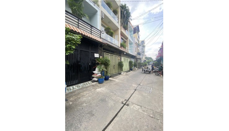 Giảm sốc nữa tỷ nhà 3 tầng HXH thông An Lạc BT 46m2 chỉ 5 tỷ 50.