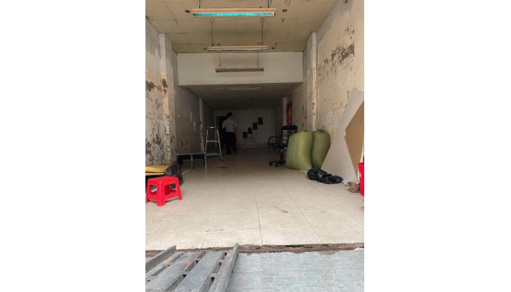 MT KINH DOANH SÂM UẤT Q6 - GIA PHÚ SÁT KHU CHỢ LỚN 72M2 GIÁ CHỈ 18 TỶ