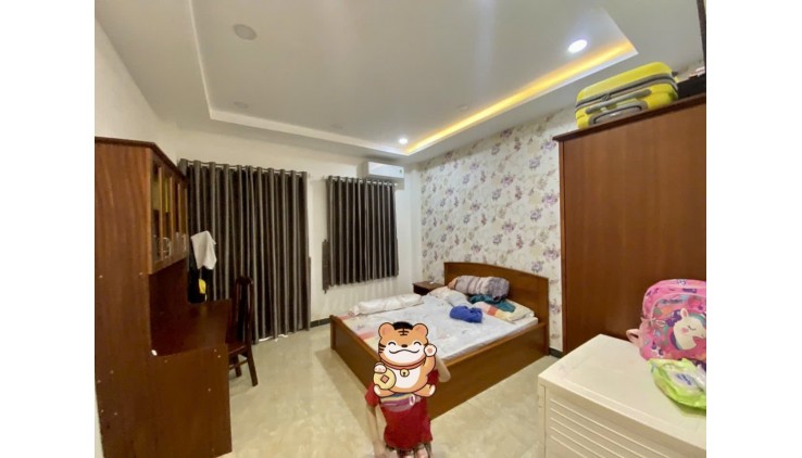 Bán nhà Tân Bình- Ngô Bệ, Sát Cộng Hòa, nhà 4 tầng, hẻm xe hơi, 4*14m, vị trí trung tâm, 9.1TỶ