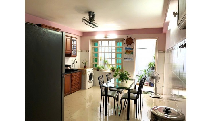 Bán nhà riêng Trịnh Quang Nghị phường 7 quận 8 88m2 4 tầng 6pn  giá chỉ 11,8 tỷ