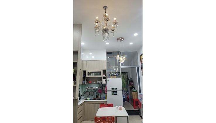 Bán nhà đẹp hẻm oto kế MT Tân Hương quận Tân Phú 3.6 x 9M -4T chỉ 4.8 tỷ tl