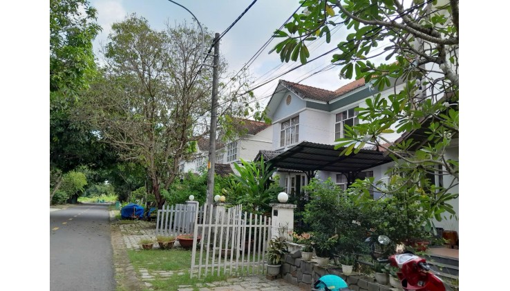 BÁN NHÀ BIỆT THỰ SIÊU HỜI TẠI TỈNH LỘ 8, CỦ CHI, GIÁ 5,9 TỶ, 230M2