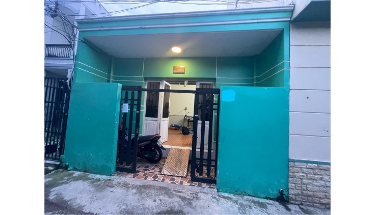 Nhà xe hơi đỗ trước cửa, kế khu Làng đại học Phước Kiển, cách MT LVL chỉ 50m, sổ hồng riêng, 3tỷ4