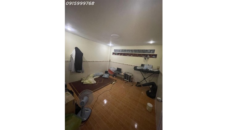 Nhà xe hơi đỗ trước cửa, kế khu Làng đại học Phước Kiển, cách mt LVL chỉ 50m,Sổ Hồng riêng,Giá 3ty5