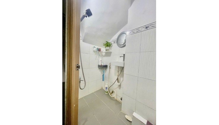Âu Dương Lân phường 3 quận 8 Bán nhà riêng giá chỉ 9,5 tỷ 63m2 3 tầng hẻm 7m