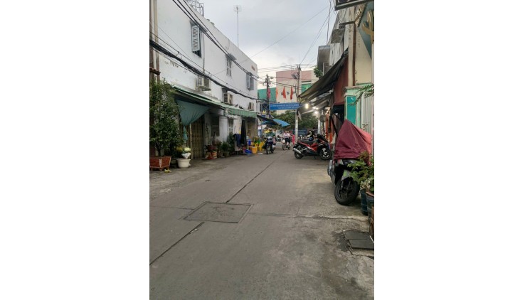 Âu Dương Lân phường 3 quận 8 Bán nhà riêng giá chỉ 9,5 tỷ 63m2 3 tầng hẻm 7m