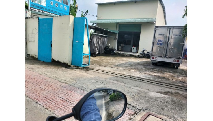 Bán xưởng mặt tiền Tân Hiệp, hơn 600m2, gần QL 22, giá 10 tỷ + x tỷ