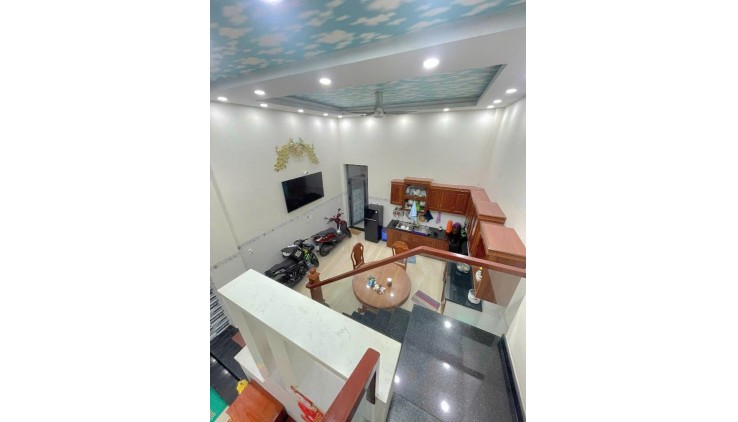 MẶT TIỀN KHU VIP BÌNH TÂN HIẾM NHÀ BÁN - VỊ TRÍ ĐẮC ĐỊA - KINH DOANH SẦM UẤT - THÔNG SỐ VÀNG (5*18) - VỈA HÈ 4.5M.,