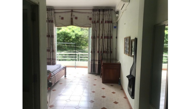 Ô TÔ TẢI VÀO - TRƯỚC NHÀ VÀ SAU NHÀ CÓ 2 CÔNG VIÊN -p