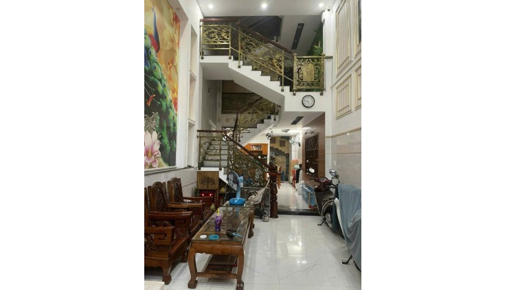 XE HƠI NGỦ TRONG NHÀ - 5 TẦNG - 5PN -70M2 - HẺM XE TẢI 1 TRỤC - GIÁ NHỈNH 8 TỶ