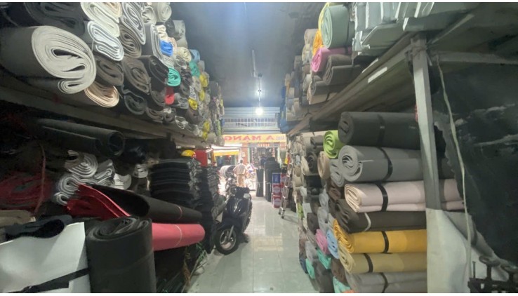 Bán nhà mặt tiền Trịnh Đình Trọng, Tân Phú, DT 5.4m x 20m, Chỉ 12.8 tỷ