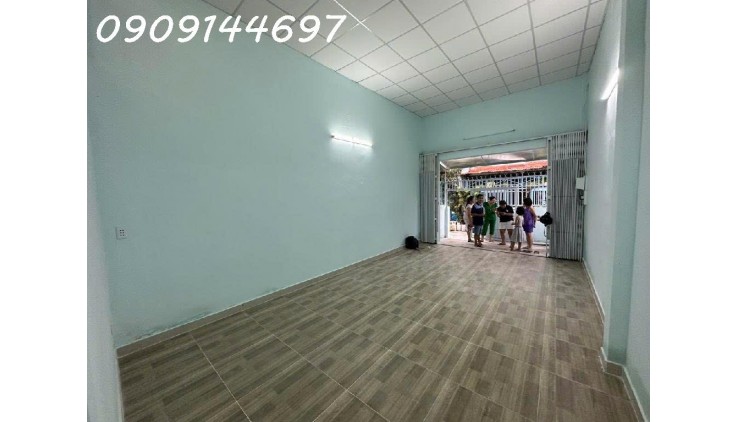 Nhà 1,5 tầng đường Quốc lộ 1A, pTCH, Q12, dt 66,4m2 (4,1mx16,2m). Hẻm ôtô thông Giá 3,2Tỷ