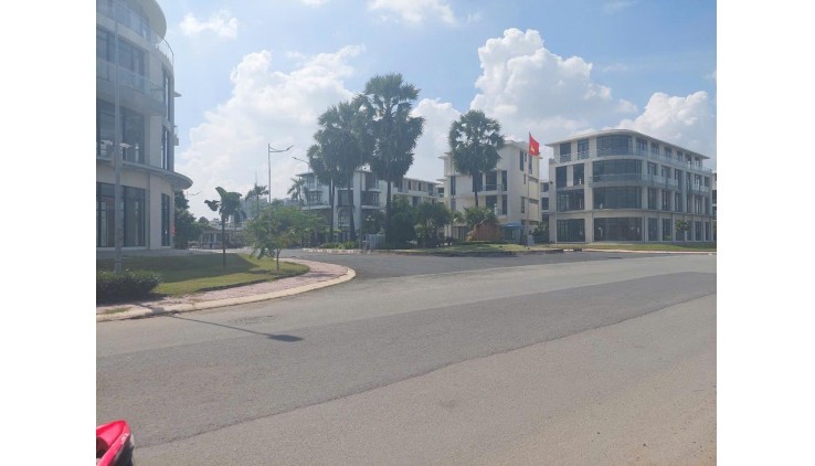 Nhà đẹp- giá tốt Cần Bán Nhanh Căn Nhà vị trí Đẹp Tại  TP Thủ Đức, TPHCM
