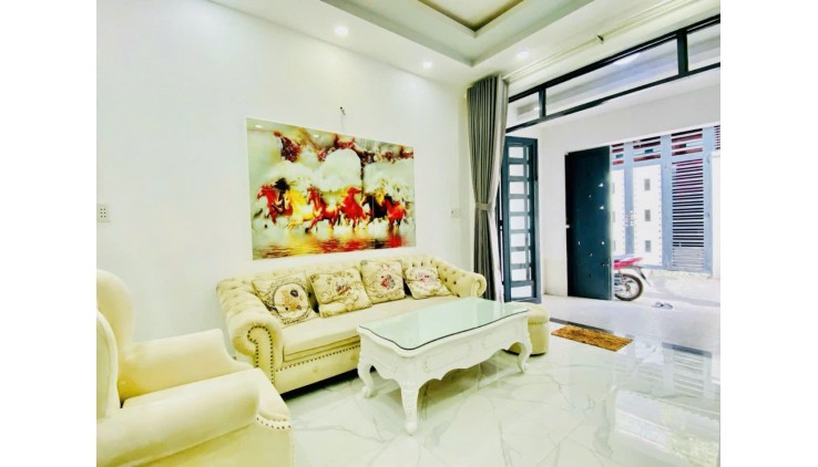 Bán nhà Gò Vấp, 50m2, hẻm xe hơi thông, nhà mới, nhỉnh 4 tỷ.