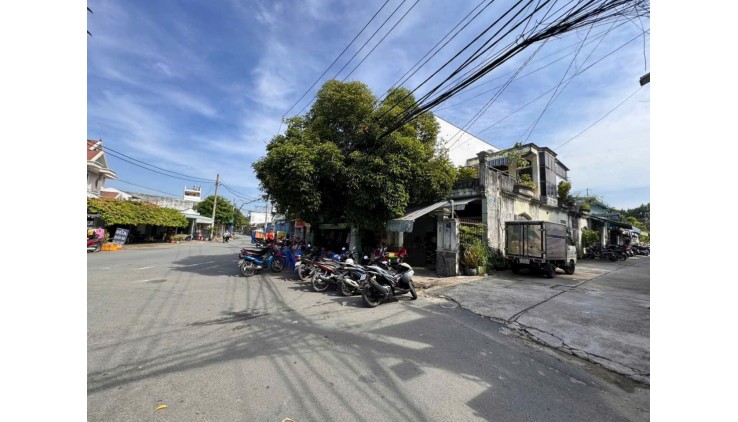 Bán gấp nhà mặt tiền KD Âp Chiến Lược ngay sát Tân Kỳ Tân Quý 80m2,2Tầng Nhỉnh 3tỷ