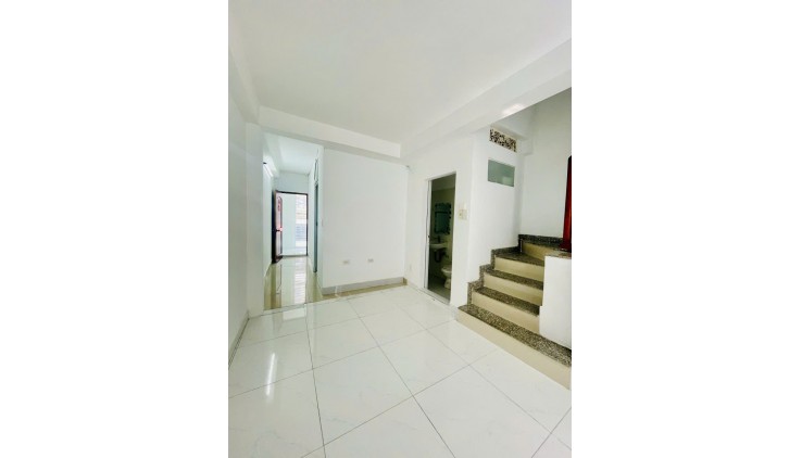 Ngân hàng định giá 6ty4 chào bán 5ty7 nhà mặt tiền KD Đ số 8 sát vách Aeon Tân Phú 120m2,2Tầng Nhỉnh 5tỷ