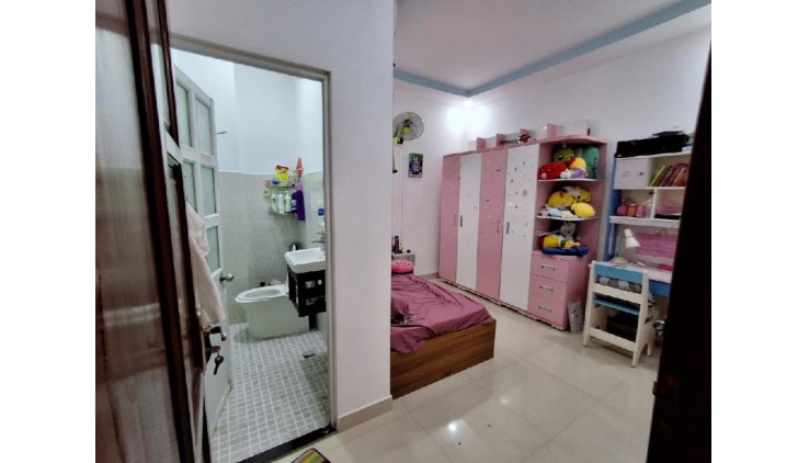 NHÀ MỚI Ở NGAY - XE HƠI TỚI NHÀ, 3 TẦNG PHƯỜNG TÂN HƯNG, QUẬN 7