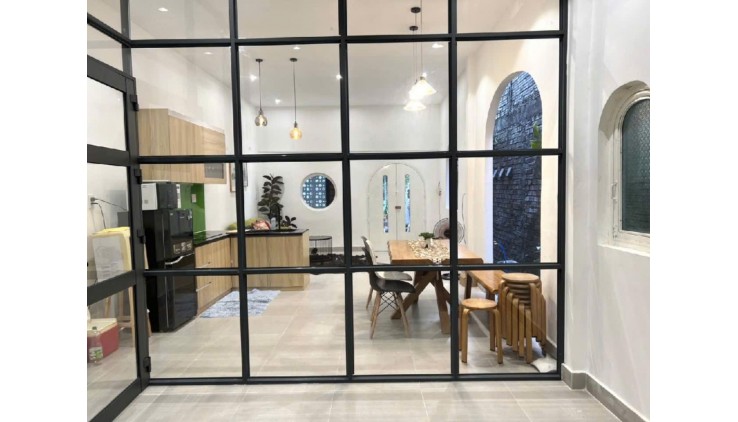 BÁN NHÀ  71M2 - TT QUẬN 7 , 4 CHỖ TỚI NHÀ, PHƯỜNG TÂN HƯNG, QUẬN 7.