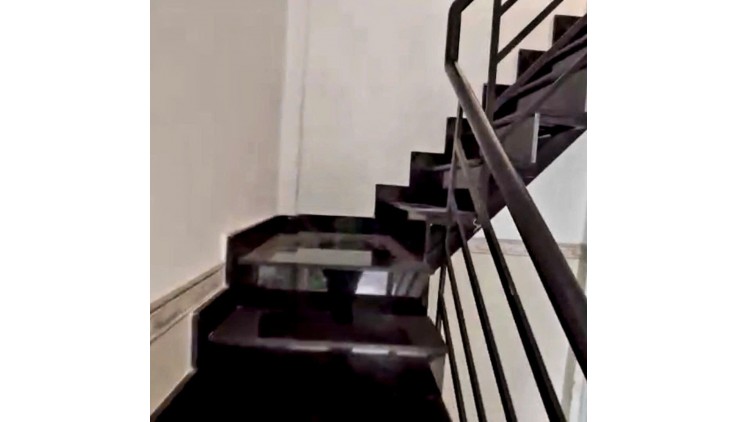 Siêu mới, Ở NGAY, Sát Chợ Thủ Đức, dtsd 83m2, hẻm xe Hơi, chỉ 4 tỷ hơn