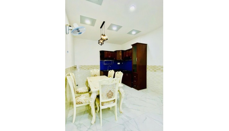 NHÀ BÁN HẺM XE HƠI QUANG TRUNG GÒ VẤP - NỞ HẬU TÀI LỘC - GẦN CHỢ HẠNH THÔNG TÂY - 50M2 - 2 LẦU CHỈ 4.68 TỶ CÒN TL