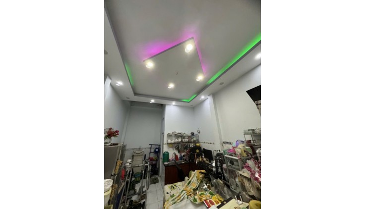 NGAY GIAO LỘ MÃ LÒ VÀ ĐƯỜNG 18B - TIỆN VỀ Q6 HAY TÂN PHÚ - NHÀ ĐẸP RỘNG THOÁNG 3 TẦNG 4*20M - NHỈNH 6 TỶ