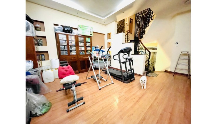 Bán nhà Ung Văn Khiêm, P.25, Bình Bình, ngang 5.1m x 23m, 5 tầng , chỉ 22 tỷ